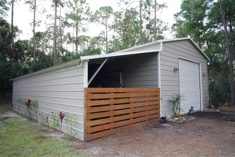 Metal Garage with lean-to