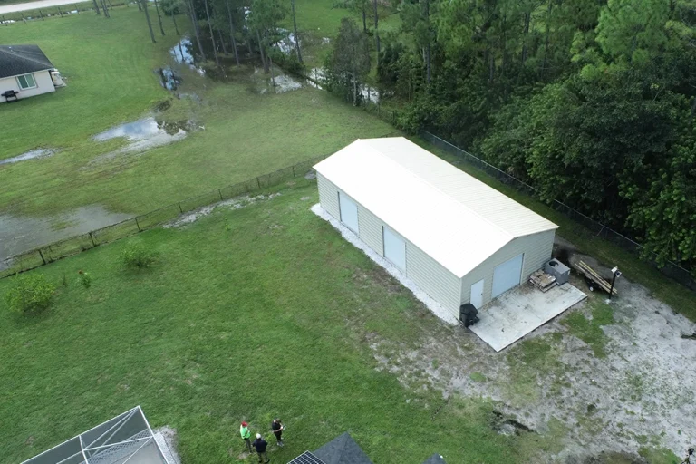 3 Car Garage in Florida